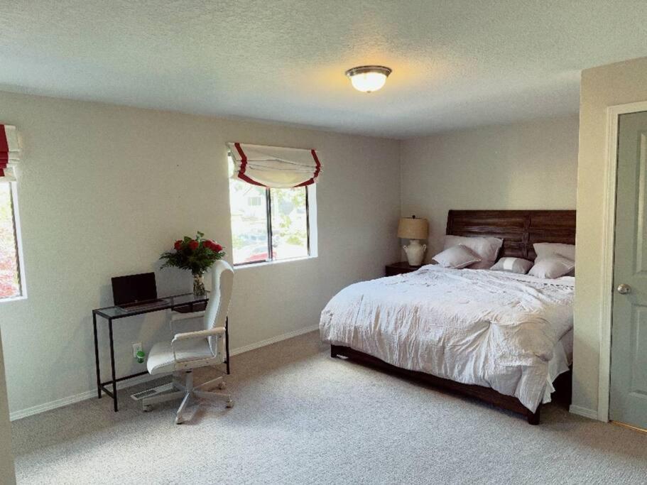 Bothell River House 外观 照片