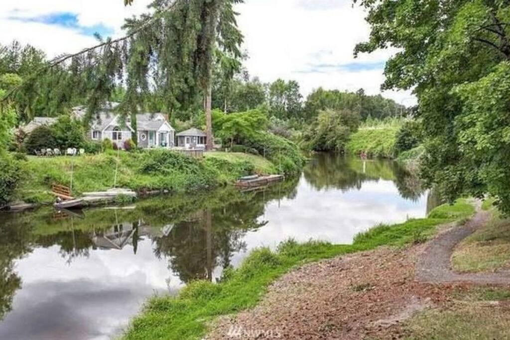 Bothell River House 外观 照片