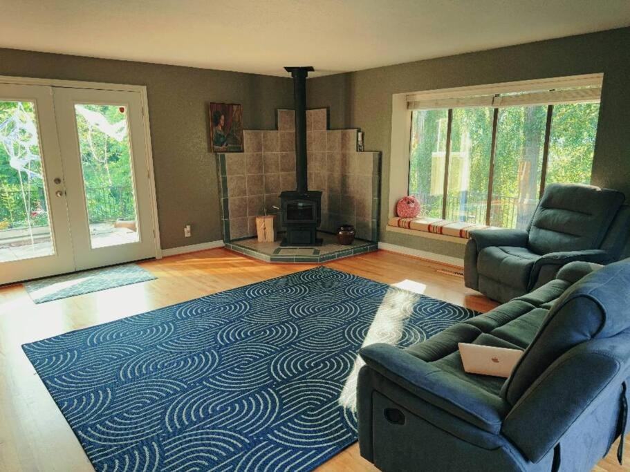 Bothell River House 外观 照片